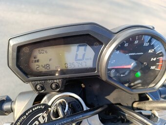 Yamaha FZ6N S2 - 11