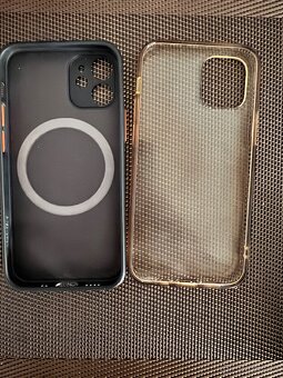 Iphone 12 mini komplet balení, extra wireless sluchátka - 11