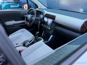 Citroën SUV C3 Aircross FEEL 82 koní, Světlý interiér - 11