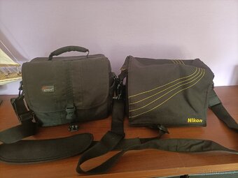 Nikon D3100 + příslušenství - 11