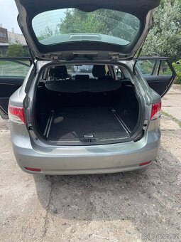 Toyota Avensis 2009 2.2 d4d 110kw - 11