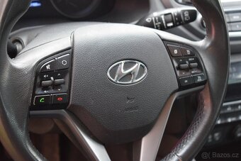 Hyundai Tucson 1.6 GDi/NAVI/KAMERA/MANUÁL/AC/ - 11
