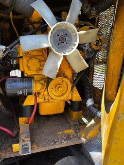 Menzi Muck 5000/1,5 motor Kubota - 11