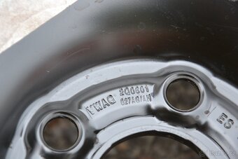 NOVÝ zimní komplet Š.Fabia IV/VW Polo,S.Ibiza-185/65R15 - 11