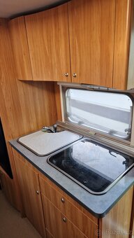 KARAVAN BÜRSTNER FLIPPER 495TK - 11