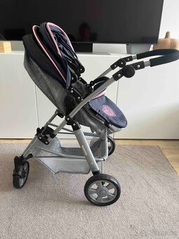 Kočárek na panenku zn. Chic - téměř nový - 11