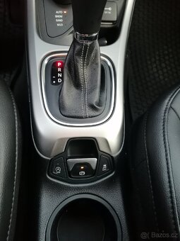 Jeep Compass, S 4x4,170 koní,plná výbava - 11