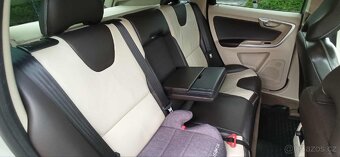 Volvo XC60 D5 AWD, 2.4D. - 11