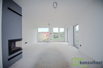 Moderní nízkonákladová novostavba 5+kk s terasou v Moravském - 11