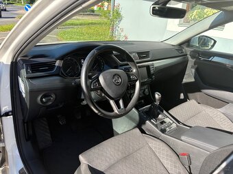 Škoda Superb III 2,0 TDI 110 kW Style - 11