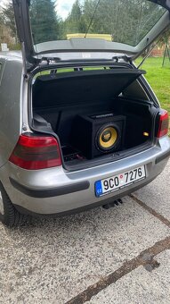 Golf 4 1.6 fsi 81kw - 11