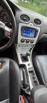 Ford Focus Cabrio 2.0i . Výměna možná - 11