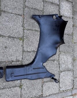 ČZ 125 175 250 - podsedlové plechy - 11