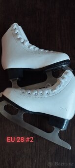 Dívčí lední brusle - 11