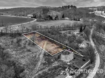 Prodej stavebního pozemku 2 282 m2 - Český Šternberk - 11
