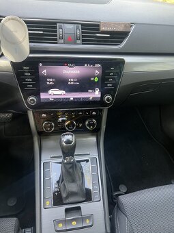 Superb 3 Facelift 2.0tdi Dsg - 11