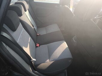 ford focus combi 1,6tdci 2010 - 11