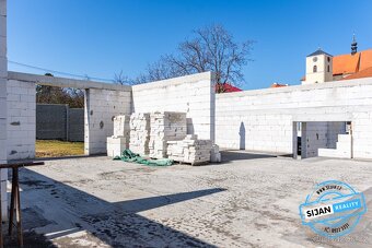 Prodej rozestavěného domu, pozemek 1 236 m2 - Určice - 11