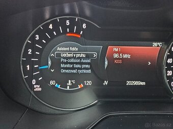Ford MONDEO 2,0 TDCi 110kW TITANIUM ČR 2020 LED + NAVI - DPH - 11