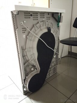Prodám sušičku AEG s tepelným čerpadlem 8kg. - 11