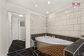 Prodej rodinného domu, 240 m², Pchery, ul. U Dobré Vody - 11