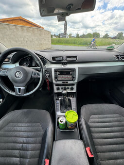 Volkswagen Passat 2.0 TDI 103 kW Xenony, Manual - 11