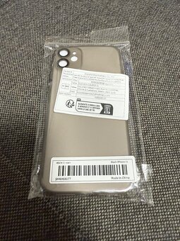 iPhone 11 64GB Black - 11