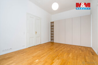 Prodej bytu 4+1, 141 m², Praha - Smíchov, ul. Zborovská - 11