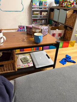 Apple iPhone 15 Pro 256GB černý titan - 11