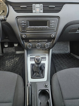 Škoda Octavia 3 1.2 TSi 77 kW - 11