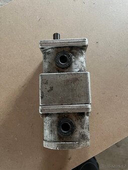 Hydraulický rozdělovač - 11