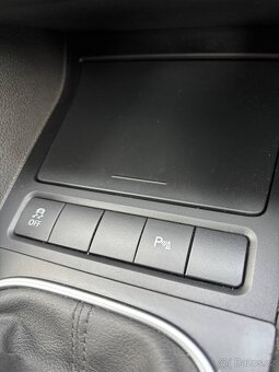 VW Golf Vl 2.0TDI / 2011 / 195xxxkm
 - 11