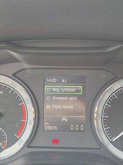 Škoda KaroQ 1.5 TSi,R.V.2022,34KKM,MAN.PŘEVOD.WEBASTO,ZÁRUKA - 11