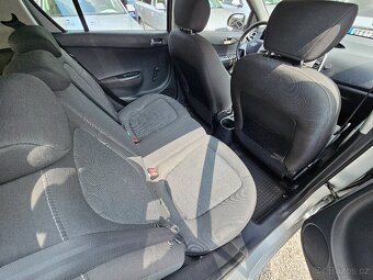 Hyundai i20 1.2 KLIMATIZACE - 11