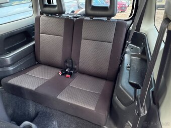Suzuki Jimny, 1.3i,KLIMA,TAŽNÉ,FACELIFT - 11