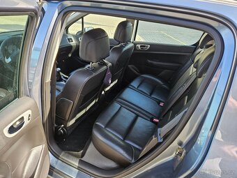 Peugeot 307 2.0 16V XR Présence - 11