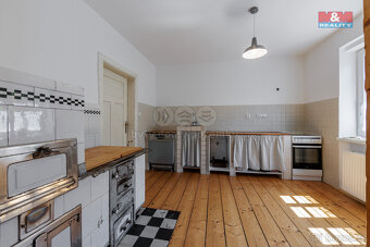 Prodej rodinného domu, 228 m², Stříbrná - 11
