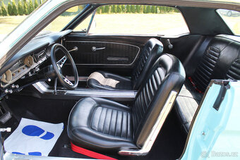 1965 Ford Mustang Coupe, 289 V8, automat, velmi pěkný - 11