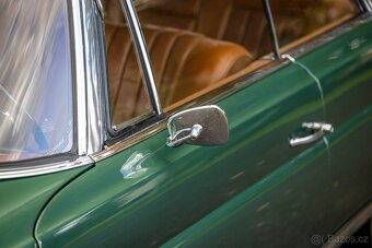 Mercedes Benz w111 250 SE - 11
