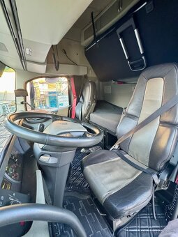 Volvo FH13 460 4x2 Lowdeck / 2019 / 434tkm - 11