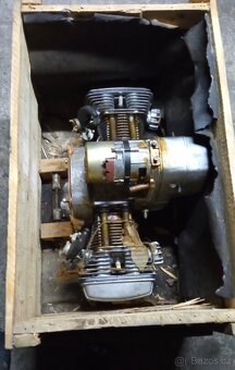 Originální nové motory z vojenského depozitu Dněpr K750 - 11