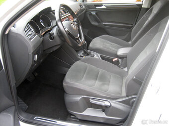 VW TIGUAN 2,0 TDI Highline 4x4 tažné 2x kola ACC DSG LED DPH - 11
