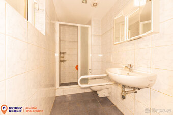 Prodej dvougenerační rodinný dům, pozemek 1 198 m2, Přemyslo - 11