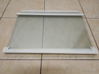 Šuplíky Lednička Electrolux Model ERB 3645 - 11