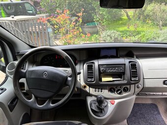Renault Trafic 1.9 - 11