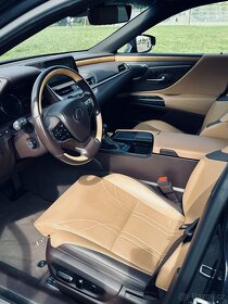 Lexus es 300h Luxury top, 1.majitel, světlá kůže - 11