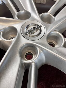 5x115 R17 Originál Alu Opel Insignia B - 2021 - TOP STAV - 11