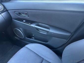 Mazda 3 1.6 Benzín 77kw rok 2009 - 11