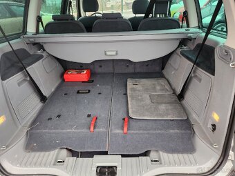 Ford Galaxy 2.0 TDCI 103 kW 7-míst - 11