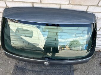 Páté dveře Volkswagen Golf 5 a 6 combi - 11